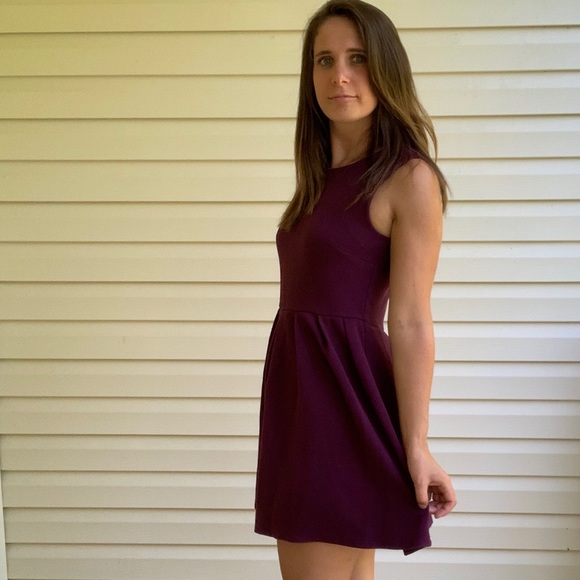 Purple dress - Picture 2 of 9